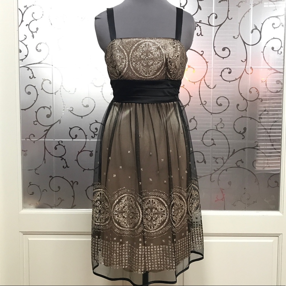 💯🆕NWT- R&M Richards! BLACK & CHAMPAGNE COCKTAIL